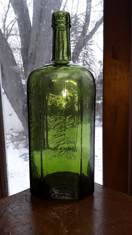 J.A. GILKA BERLIN Schiitzen Str. No 9 Green German Liquor Bottle